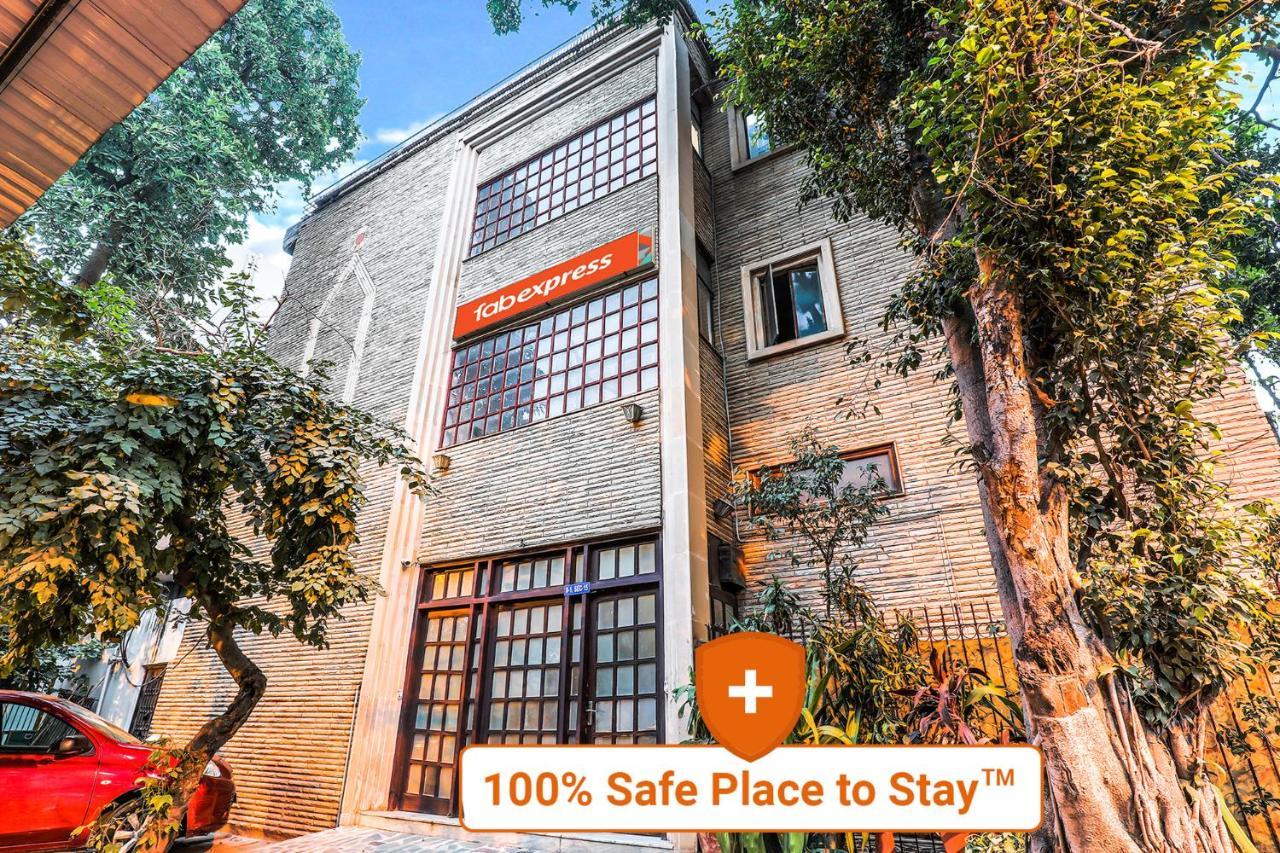 Fabexpress Hemkunt Mansion Ξενοδοχείο Νόιντα Εξωτερικό φωτογραφία